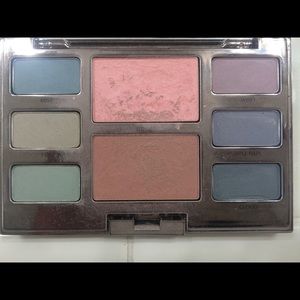 Eyeshadow Palette